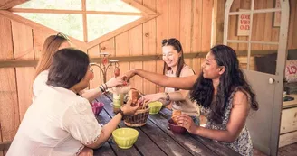 Le chalet pour se retrouver en famille, entre copains / copines Le chalet pour se retrouver en famille, entre copains / copines