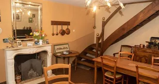 les_grillons_12 les_grillons_12