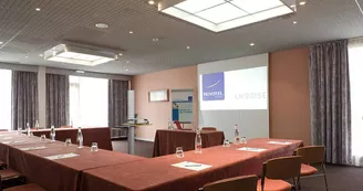 Novotel (5) Novotel (5)