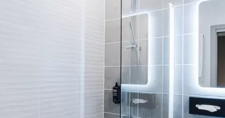 Salle de bain Famille et Suite Salle de bain Famille et Suite