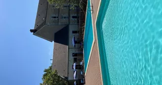 La piscine - Camping Le Moulin Fort - Francueil La piscine - Camping Le Moulin Fort - Francueil