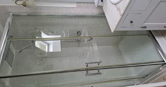 SD DOUCHE ETAGE SD DOUCHE ETAGE