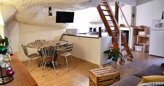 Salle à manger / cuisine Salle à manger / cuisine