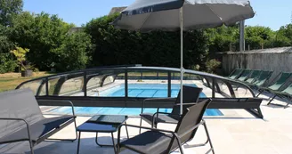 La Varenne - Piscine couverte et chauffée La Varenne - Piscine couverte et chauffée