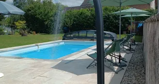 La Varenne - piscine découverte La Varenne - piscine découverte