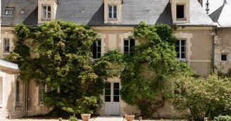 LesSourcesDeCheverny_ChateauEntréeSpa_©itshenriette_Juin2024 LesSourcesDeCheverny_ChateauEntréeSpa_©itshenriette_Juin2024