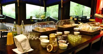 Le Bois des Chambres_petit-déjeuner3 Le Bois des Chambres_petit-déjeuner3