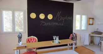 Mur de créativité libre, chambre Soleil Mur de créativité libre, chambre Soleil