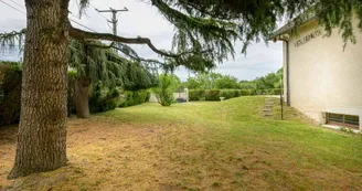 JARDIN FAÇADE LATÉRALE EST JARDIN FAÇADE LATÉRALE EST