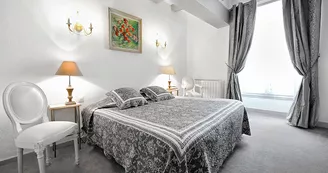 Chambre. Hôtel La Roseraie, à Chenonceaux. Chambre. Hôtel La Roseraie, à Chenonceaux.