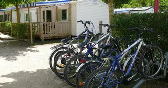 Camping La Poterie - Etape de La Loire à Vélo Camping La Poterie - Etape de La Loire à Vélo