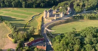 Auberge de Montpoupon - Restaurant de Céré-la-Ronde Auberge de Montpoupon - Restaurant de Céré-la-Ronde