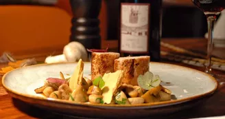 Auberge de Montpoupon - Restaurant de Céré-la-Ronde Auberge de Montpoupon - Restaurant de Céré-la-Ronde