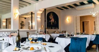 Le Cheval Blanc - Hôtel restaurant à Bléré Le Cheval Blanc - Hôtel restaurant à Bléré