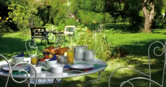 (10)petit-dejeuner-au-jardin-auberge-du-centre-chitenay©ELIOPHOT (10)petit-dejeuner-au-jardin-auberge-du-centre-chitenay©ELIOPHOT