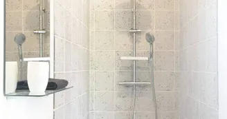 La-Bulle-de-Saint-Jul-Auberge-Tourangelle-chambre-500x500 La-Bulle-de-Saint-Jul-Auberge-Tourangelle-chambre-500x500