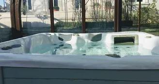 villa_castalie_jacuzzi villa_castalie_jacuzzi