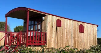 La Buissonnière Lodges (1) La Buissonnière Lodges (1)