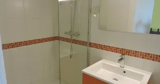 Salle de bain attenante