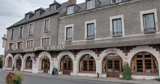 Grand-Hotel St Aignan-Facade©Grand-Hotel