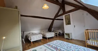 Chambre d'hôte familiale - Hirondelle 5 La Lionnière Chambre d'hôte familiale - Hirondelle 5 La Lionnière