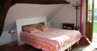 Espace couchage chambre camelia Espace couchage chambre camelia