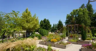Jardin- Parc Mini-châteaux Jardin- Parc Mini-châteaux