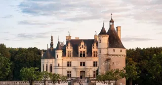 Château de Chenonceau - Touraine, Val de Loire, France. Château de Chenonceau - Touraine, Val de Loire, France.