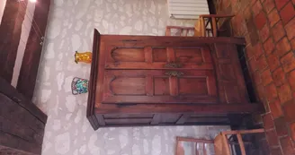 Vaisselier - Gîte 1 - la petite lionnière Vaisselier - Gîte 1 - la petite lionnière
