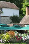 LE BOUSQUET